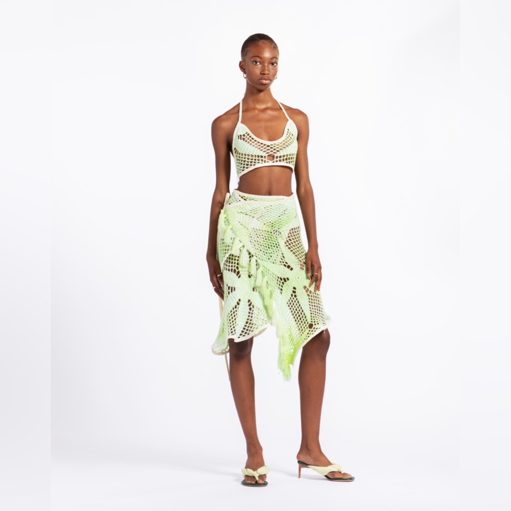 Crochet set in light green. Size S/M. Handmade, custom dyed.